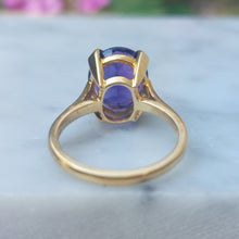 Load image into Gallery viewer, 4ct Amethyst Vintage Dress Ring in 18ct Yellow Gold
