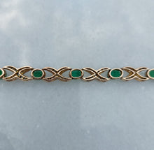 Load image into Gallery viewer, 5cts Emerald and Diamond Kiss Bracelet in 14ct gold
