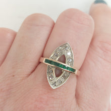 Load image into Gallery viewer, Art Deco Vintage Emerald and Rose Cut Diamond Dress Ring
