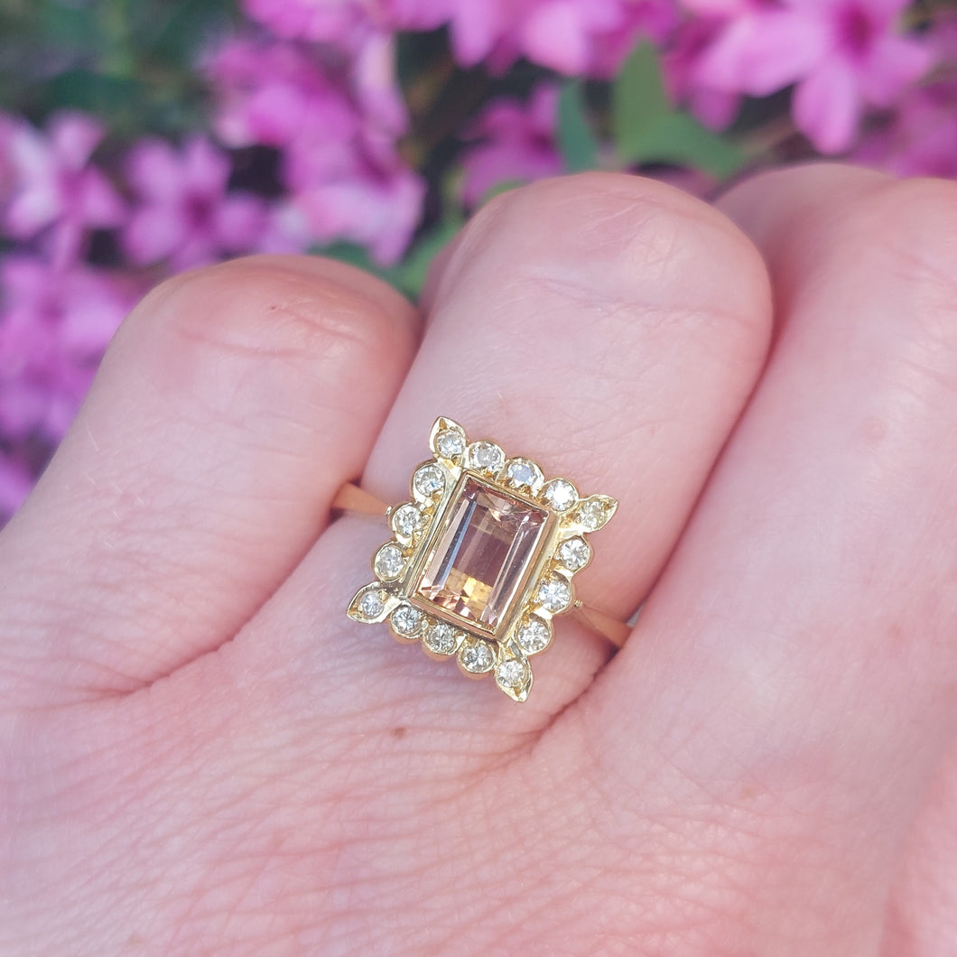 Vintage 0.85ct Topaz and Diamond Cluster Ring