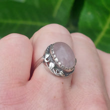 Load image into Gallery viewer, Vintage Rose Quartz Floral Silver Ring
