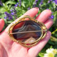 Load image into Gallery viewer, Early Victorian Antique Agate Pinchbeck Brooch

