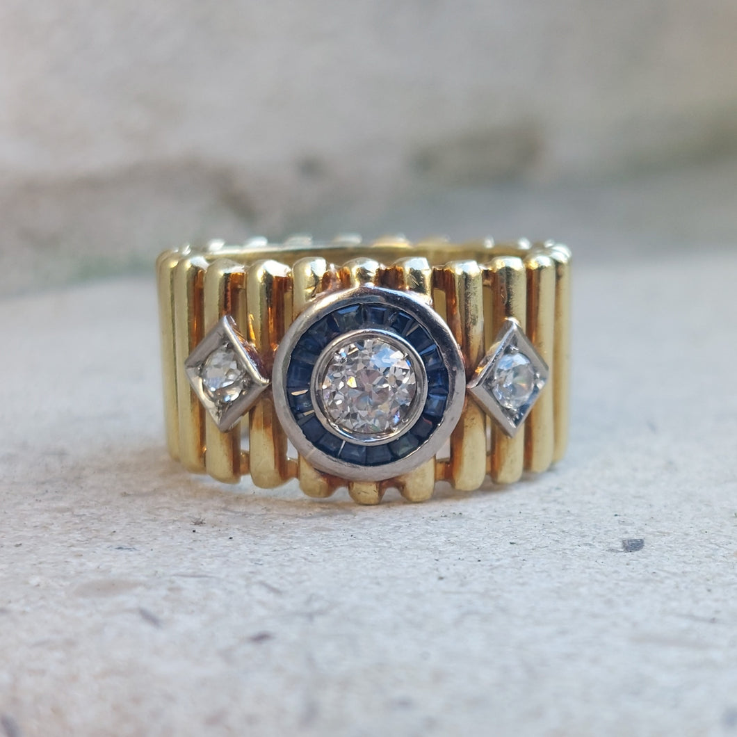 Retro 1ct Diamond and Sapphire Target Wide Band Ring
