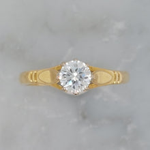 Load image into Gallery viewer, Vintage 0.45ct Diamond Solitaire Ring
