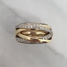 Load image into Gallery viewer, Vintage 0.70ct Diamond and Gold Dress Ring
